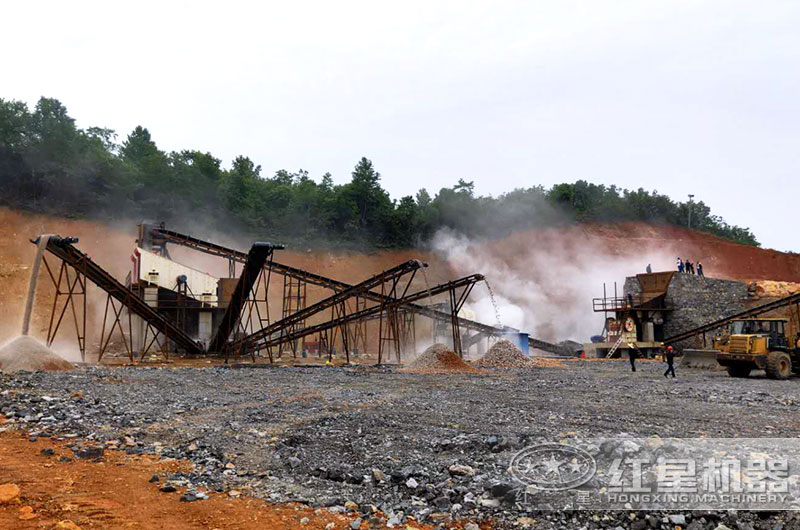 礦石破碎機(jī)多少錢一臺？大型機(jī)器型號